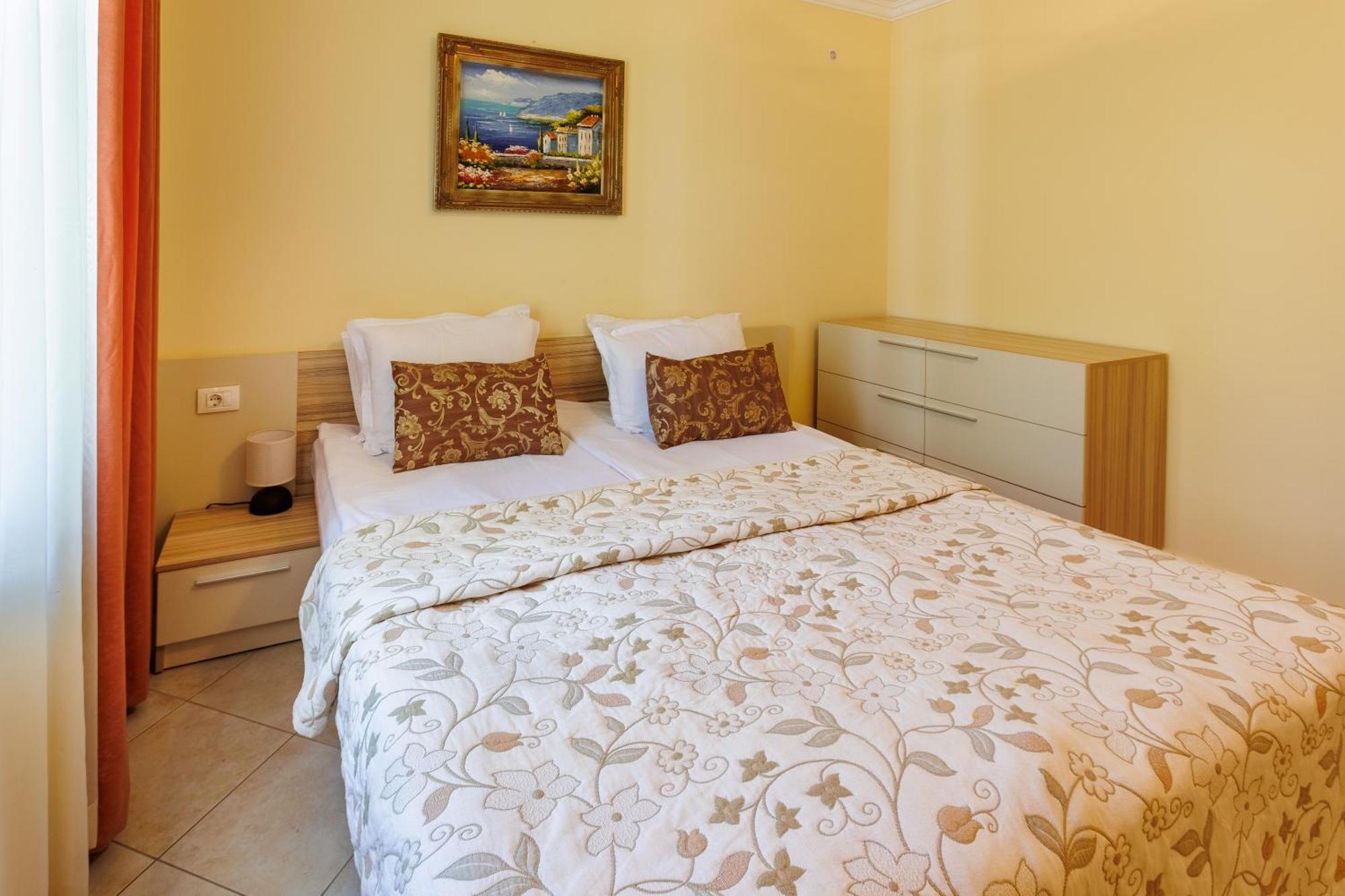 סוזופול Apartments Dreambg מראה חיצוני תמונה